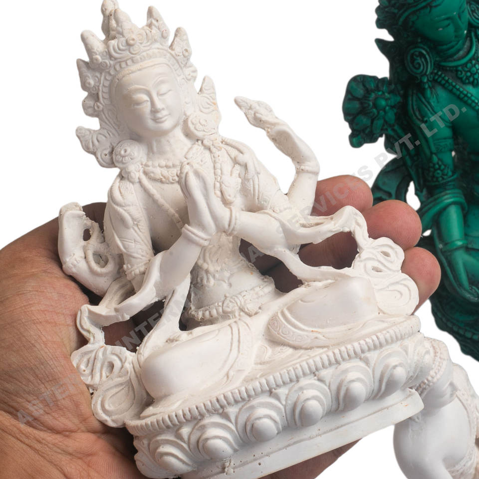 Chenrezig Avalokiteshvara Buddha Statue – Exquisite Resin Art